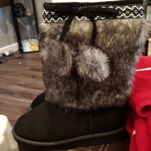 Girls boots